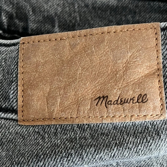 Madewell The Perfect Vintage Jean Ripped Knee Edition in Cosner Wash - Size 24 - Picture 8 of 11